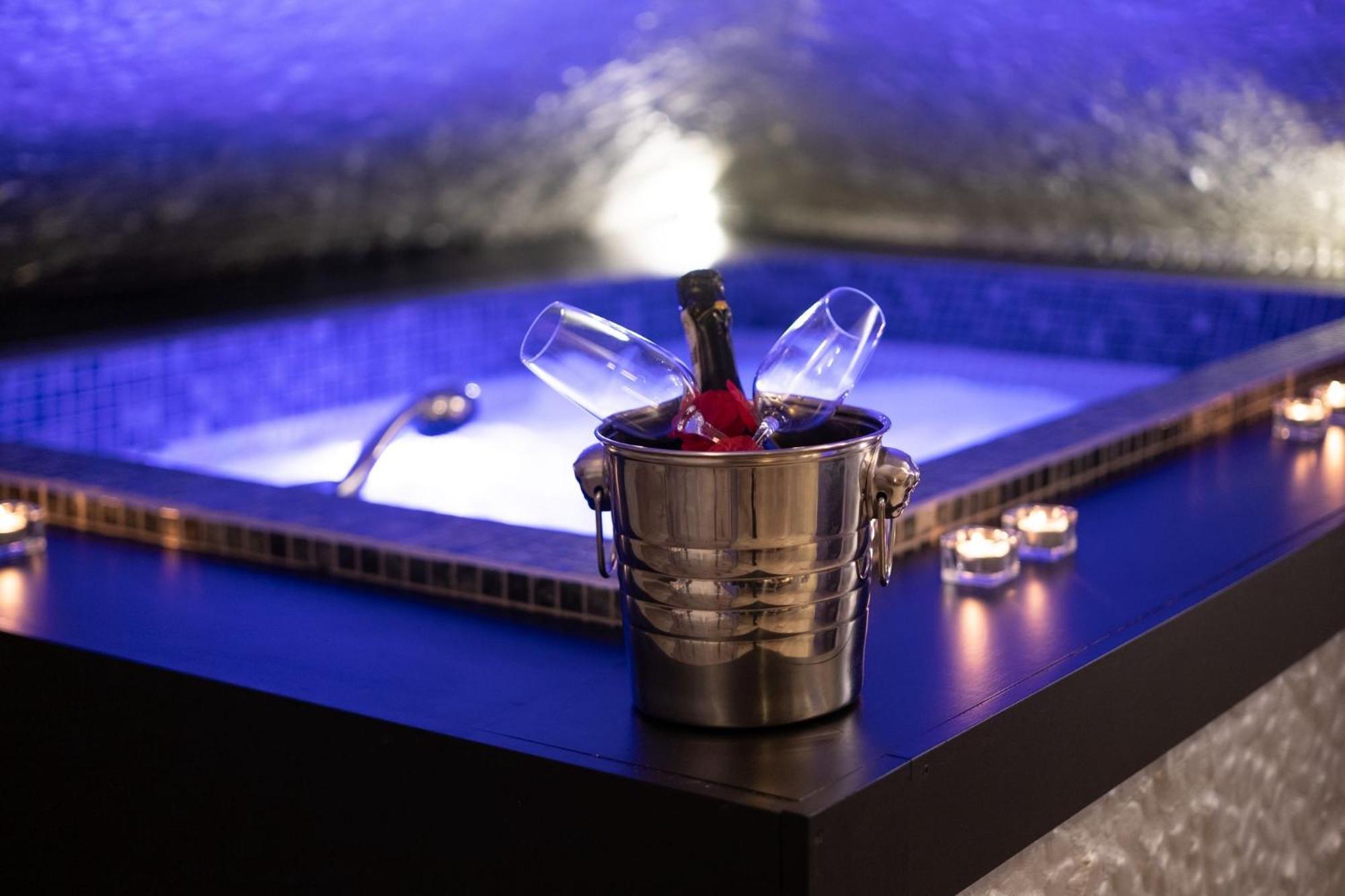 Suitefrattini Private Spa โรม ภายนอก รูปภาพ